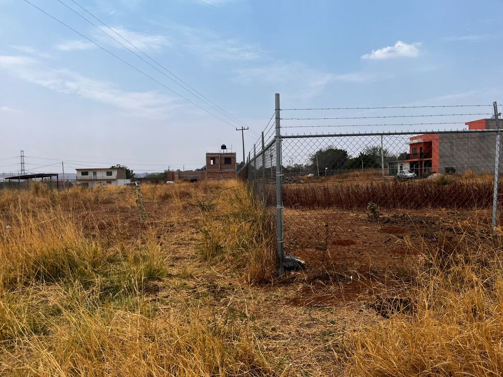 Terreno en venta en El aguacate